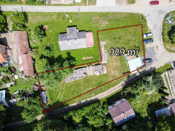 Prodej pozemku 929 m², Sázavka