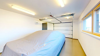 garáž - Prodej domu 175 m², Pardubice