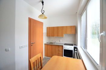 kuchyňská linka - Pronájem bytu 1+1 v osobním vlastnictví 42 m², Borovany