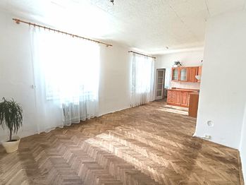 Prodej bytu 1+1 v osobním vlastnictví 46 m², Sedlčany
