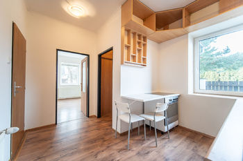Pronájem bytu 1+1 v osobním vlastnictví 41 m², Praha 9 - Újezd nad Lesy