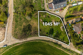 Prodej pozemku 1121 m², Hradečno