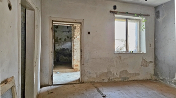 Vnitřní prostory domu - Prodej pozemku 3685 m², Kučerov