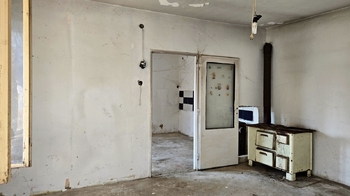 Vnitřní prostory domu - Prodej pozemku 3685 m², Kučerov