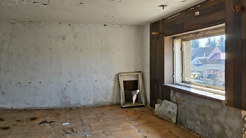 Vnitřní prostory domu - Prodej pozemku 3685 m², Kučerov