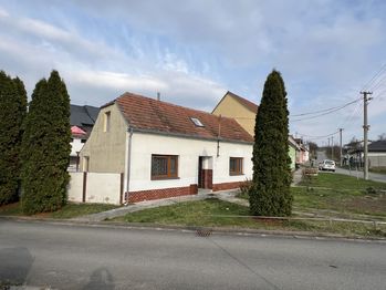 Prodej domu 120 m², Buchlovice