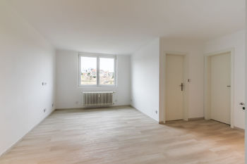 Prodej bytu 2+kk v družstevním vlastnictví 42 m², Praha 6 - Střešovice
