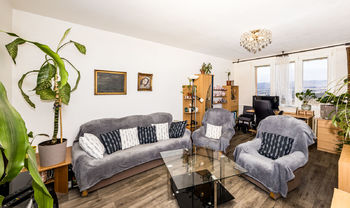 Obývací pokoj - Prodej bytu 2+1 v osobním vlastnictví, Ústí nad Labem