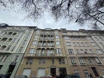 Pronájem bytu 4+kk v osobním vlastnictví, Praha 5 - Smíchov