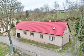 Prodej domu 200 m², Chyšky