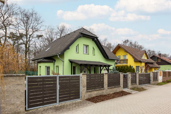 Prodej domu 100 m², Škvorec