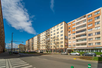Pronájem bytu 2+1 v družstevním vlastnictví 50 m², Praha 9 - Libeň