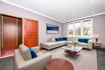Vizualizace obývací pokoj - Prodej bytu 3+1 v družstevním vlastnictví 71 m², Krupka