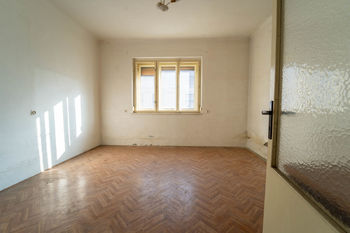 Prodej domu 101 m², Hýskov