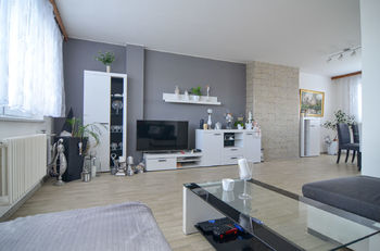 obývací pokoj I - Prodej domu 109 m², Lanžhot 