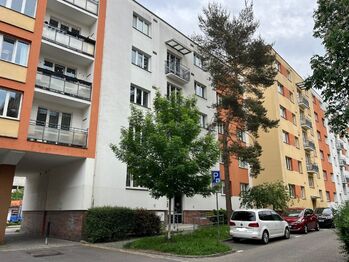 dům I - Pronájem bytu 3+kk v osobním vlastnictví 63 m², Pardubice 