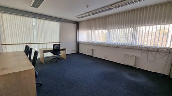 Pronájem kancelářských prostor 56 m², Praha 9 - Prosek