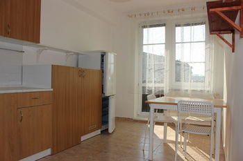 kuchyně - Pronájem bytu 1+1 v osobním vlastnictví, Olomouc