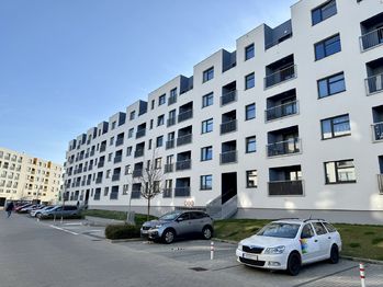 Pronájem bytu 2+kk v osobním vlastnictví 53 m², Praha 10 - Uhříněves