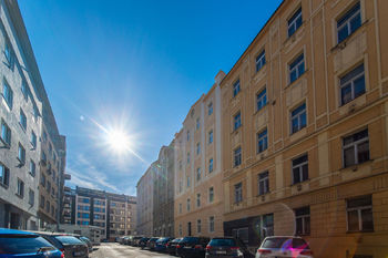 Pronájem bytu 2+kk v osobním vlastnictví 45 m², Praha 4 - Nusle