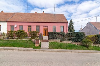 Prodej domu 648 m², Střelice