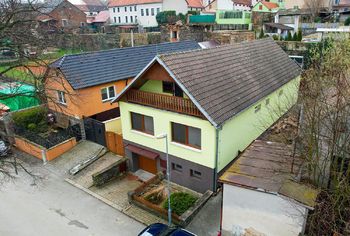 Prodej domu 450 m², Předín