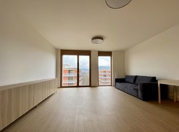 Pronájem bytu 1+kk v osobním vlastnictví 45 m², Praha 4 - Modřany