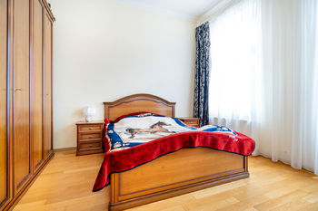 Prodej nájemního domu 715 m², Karlovy Vary