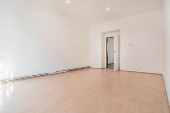 Prodej bytu 2+1 v osobním vlastnictví 64 m², Kladno