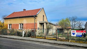 Prodej domu 147 m², Pnětluky