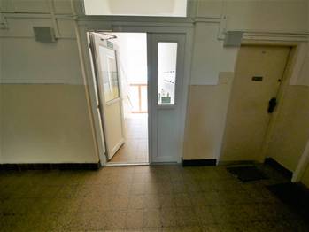Pronájem bytu 1+kk v družstevním vlastnictví 27 m², Praha 4 - Michle