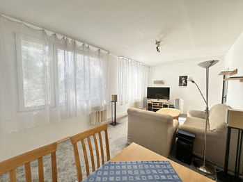 Obývací pokoj - Prodej bytu 4+kk v osobním vlastnictví 81 m², Kladno 