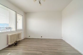 Obývací pokoj - Prodej bytu 4+1 v družstevním vlastnictví 88 m², Ústí nad Labem