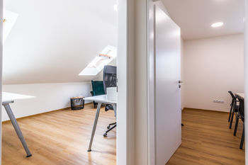 Pronájem kancelářských prostor 47 m², Praha 10 - Michle