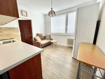 Kuchyně - Prodej bytu 2+1 v osobním vlastnictví 61 m², Strakonice