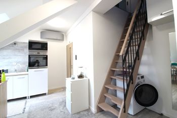 Pronájem bytu 1+kk v osobním vlastnictví 32 m², Praha 6 - Bubeneč