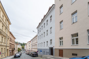 Pronájem bytu 2+1 v osobním vlastnictví 73 m², Praha 3 - Žižkov