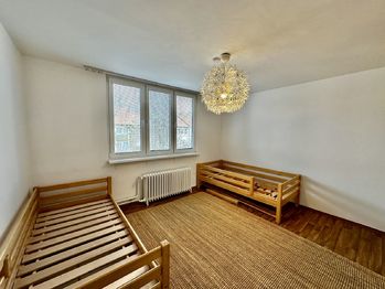 Pronájem domu 150 m², Praha 10 - Strašnice