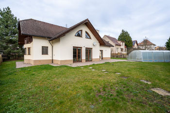 Prodej domu 381 m², Čelákovice