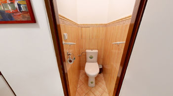 WC - Prodej bytu 2+1 v osobním vlastnictví, Praha 10 - Strašnice