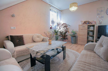 Prodej bytu 3+1 v osobním vlastnictví 132 m², Čelákovice