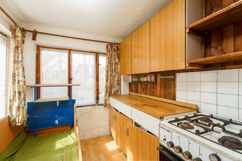 předsíň - kuchyň - Prodej chaty / chalupy 43 m², Davle