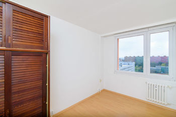 ložnice - Pronájem bytu 2+kk v osobním vlastnictví 43 m², Praha 8 - Bohnice