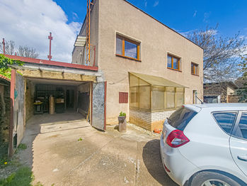 Prodej domu 255 m², Nučice
