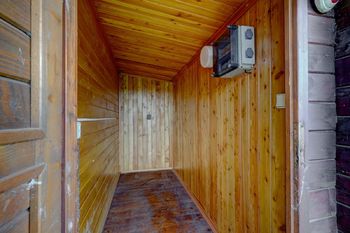 dřevěná chatka foto 2 - Prodej domu 56 m², Dolní Kounice