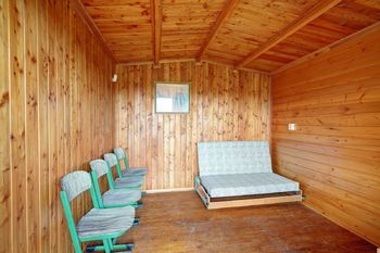 dřevěná chatka - Prodej domu 56 m², Dolní Kounice