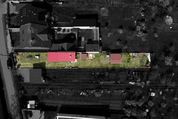 sateklitní snímek s vyznačením pozemku - Prodej domu 56 m², Dolní Kounice