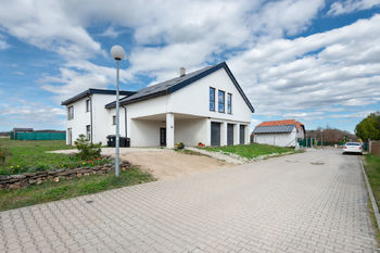 Prodej domu 128 m², Trnová