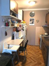 Pronájem bytu 2+kk v družstevním vlastnictví 39 m², Praha 8 - Kobylisy