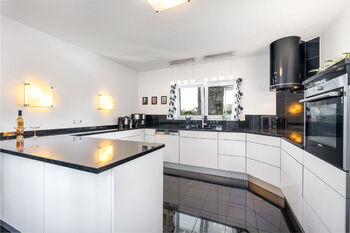 Prodej domu 220 m², České Budějovice